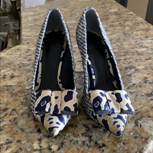 Tory Burch tweed shoes size 7